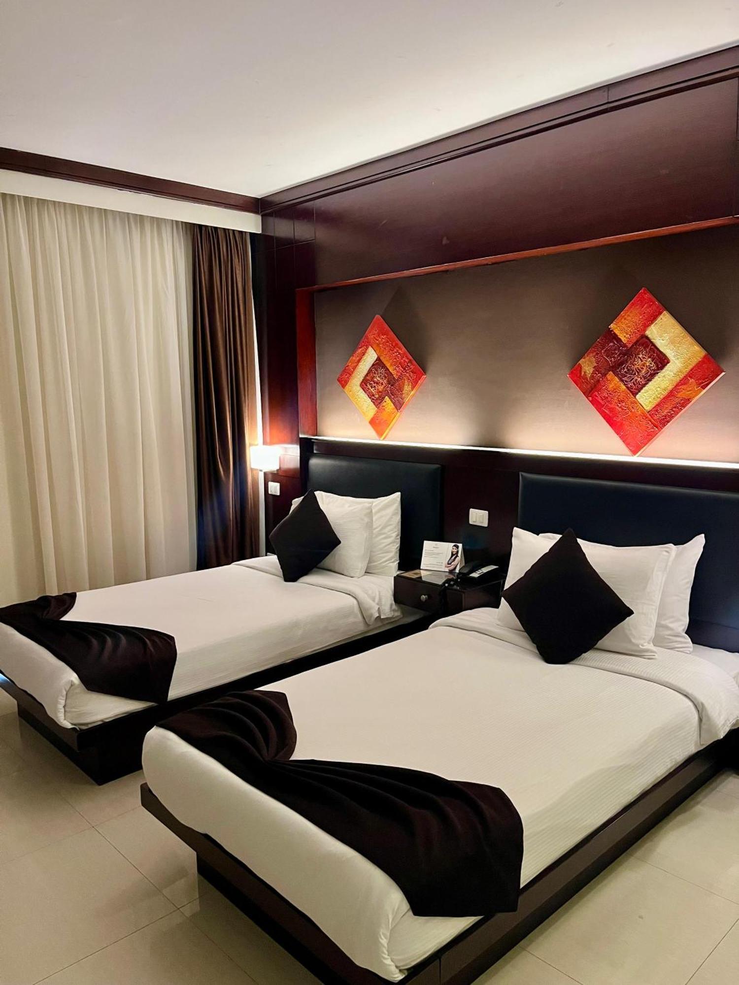 Panacea Suites Hotel Borg El Arab Exterior foto